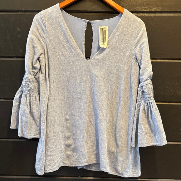 Free People Chambray Mini Dress Playsuit V-Neck Blouse Bell Sleeves - Picture 1 of 3